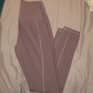 Alphalete meredian leggings